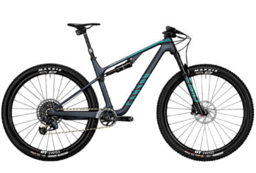 2023 Canyon Lux Trail CF 8 Mountain Bike (ALANBIKESHOP)