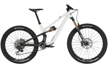 2024 Canyon Spectral CF LTD Mountain Bike KINGCYCLESPORT